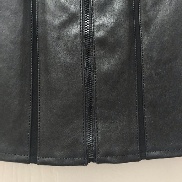 Helmut Lang lamb leather black panel skirt, size 2 - Picture 5 of 7